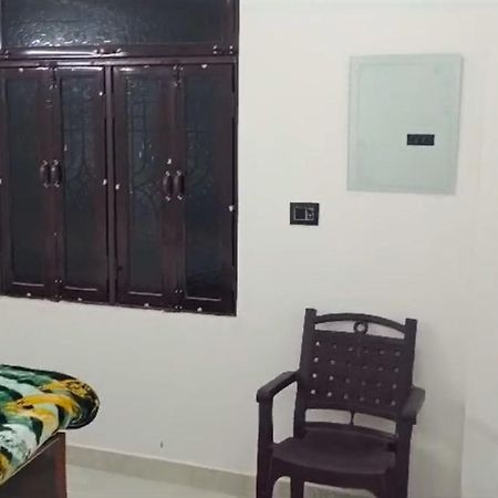 White House Homestay Prayagraj Exterior foto